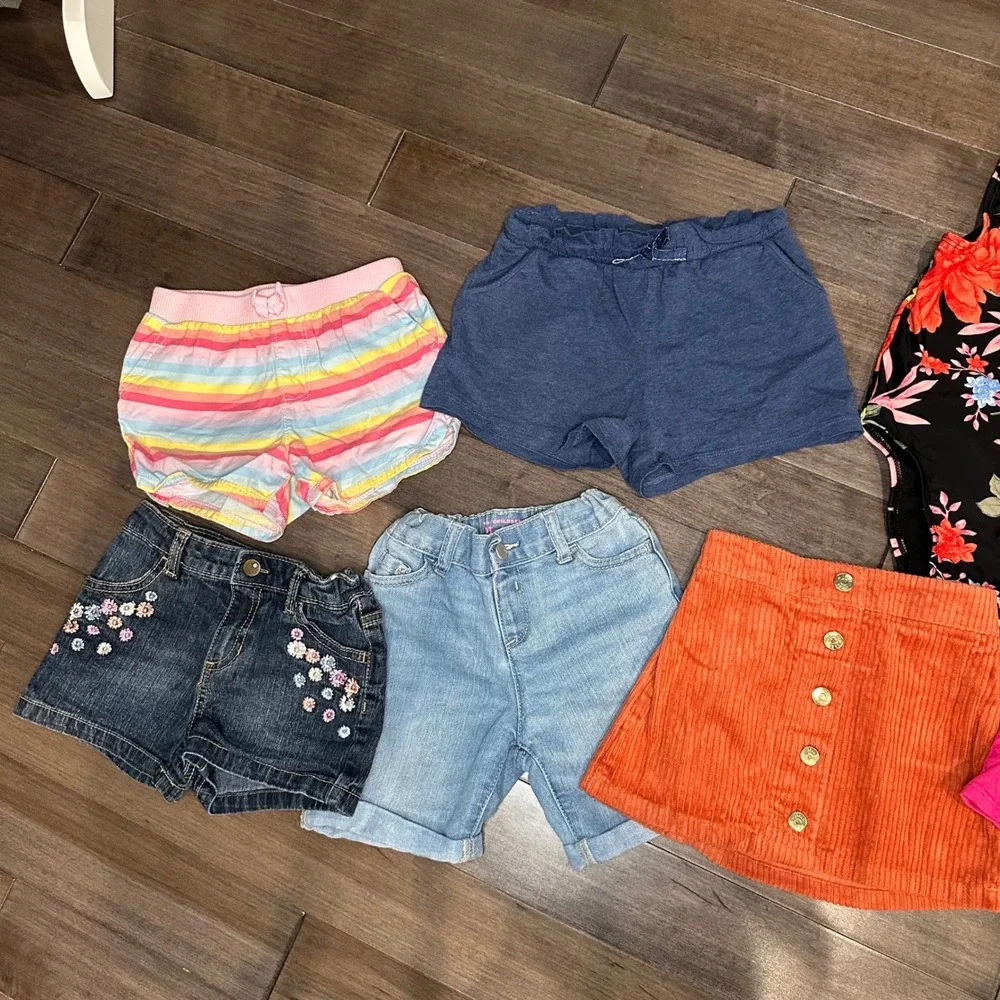 Girls 7 Piece Summer Clothing Bundle Lot Size 4/ 4T - Picture 4 of 5